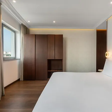 Eurostars Universal Lissabon