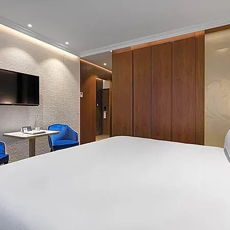 Hotel Eurostars Universal