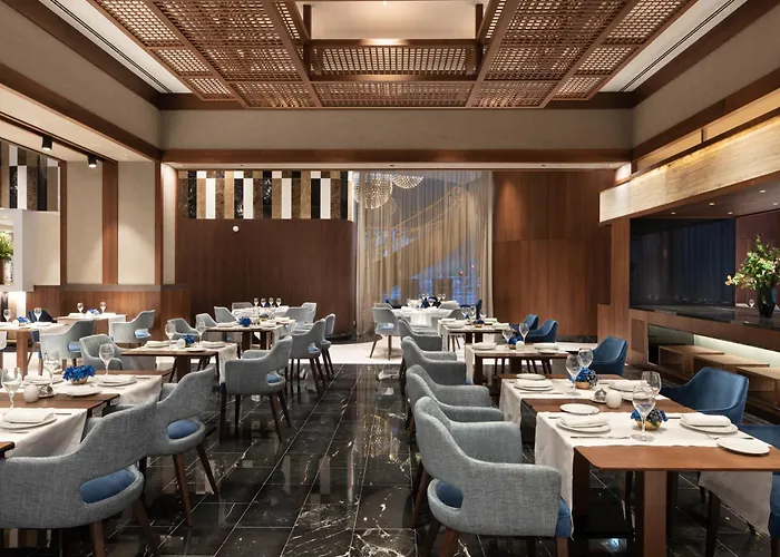 Eurostars Universal Hotel 5*