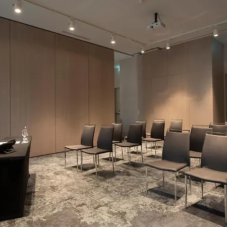 Eurostars Universal Hotel 5*