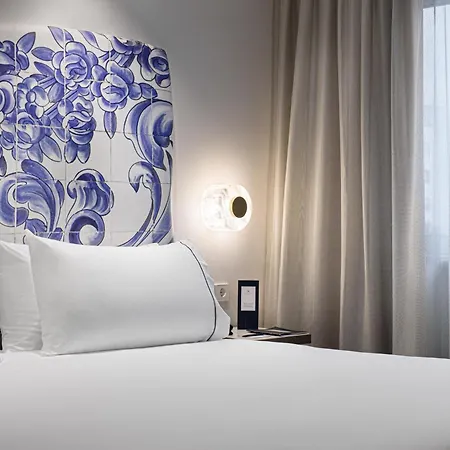 Eurostars Universal Hotel 5*